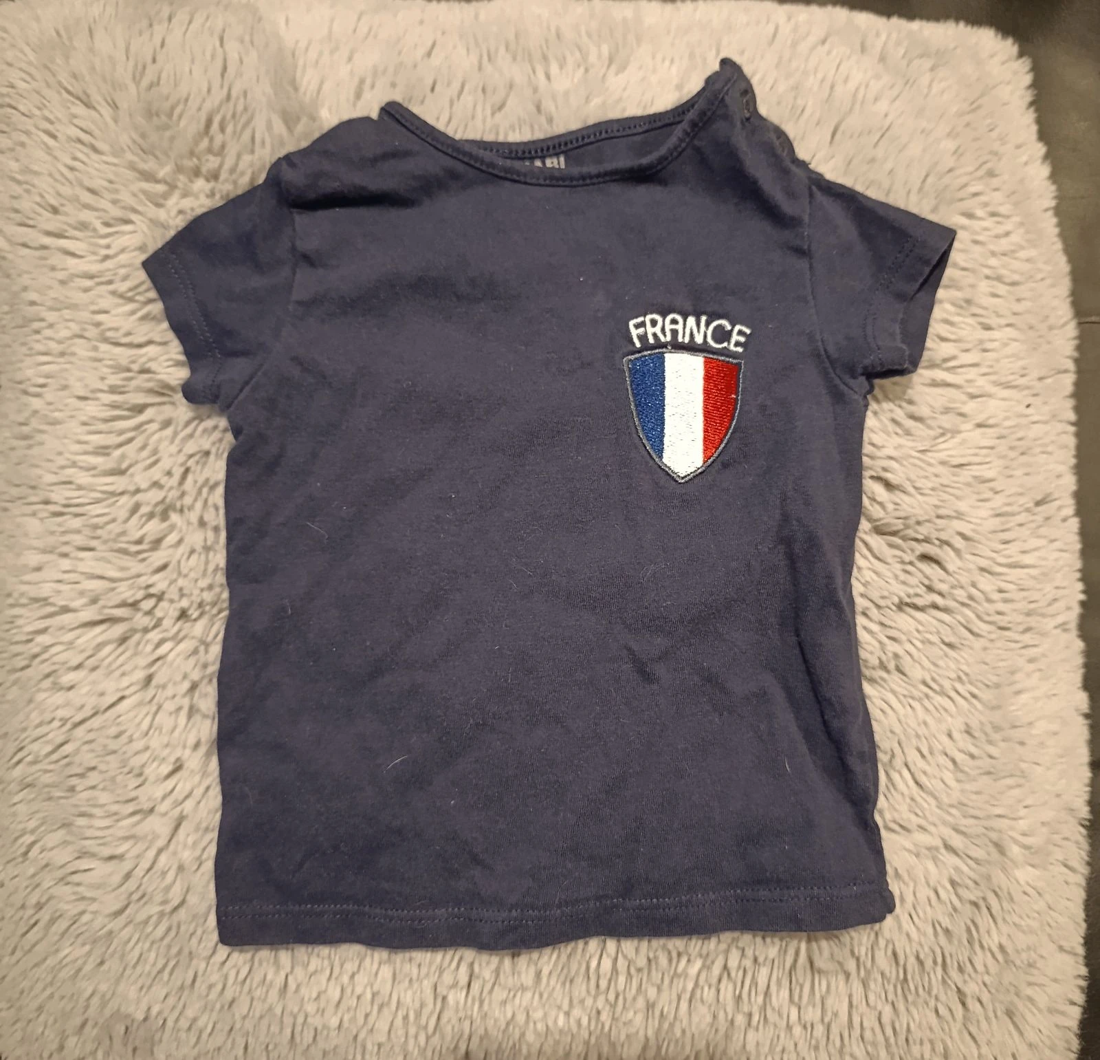 T-shirt de marque Kiabi " France n°10 " en taille 6 mois